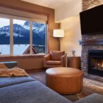 Stoneridge Mountain Resort Canmore - Living Room, TV, Fireplace