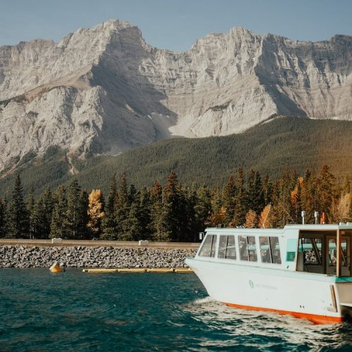Lake Minnewanka Banff